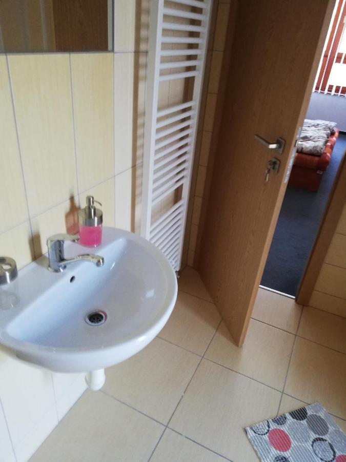 Štrbské PlesoStudia Sprava Tanapuアパートメント エクステリア 写真